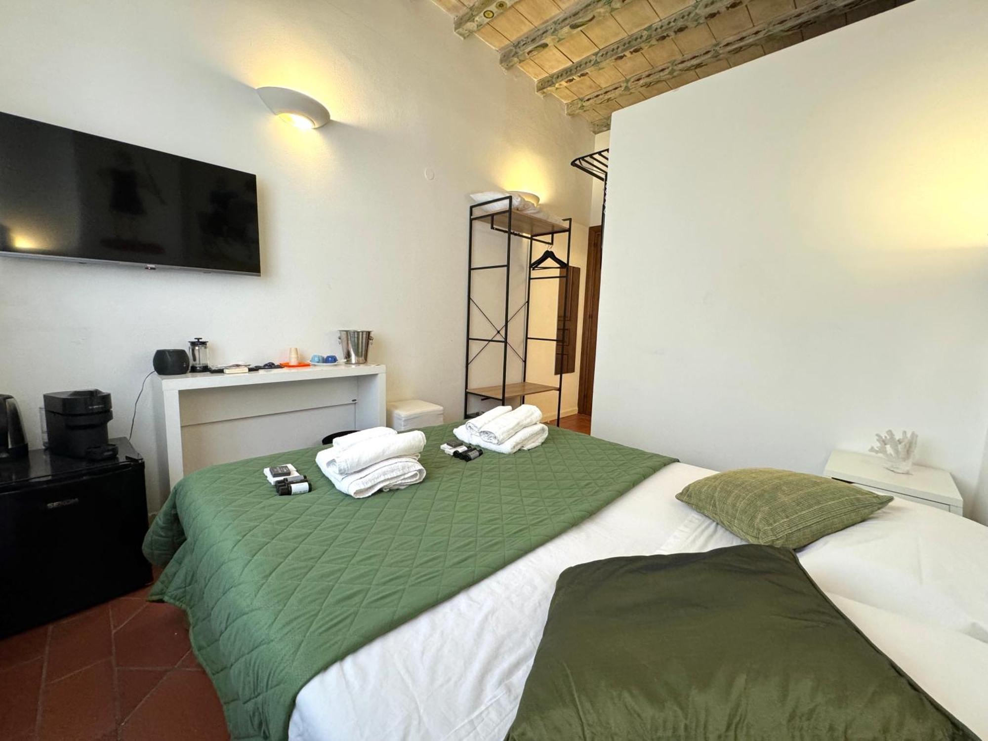 B&B Antichi Colori Cinisi Eksteriør bilde