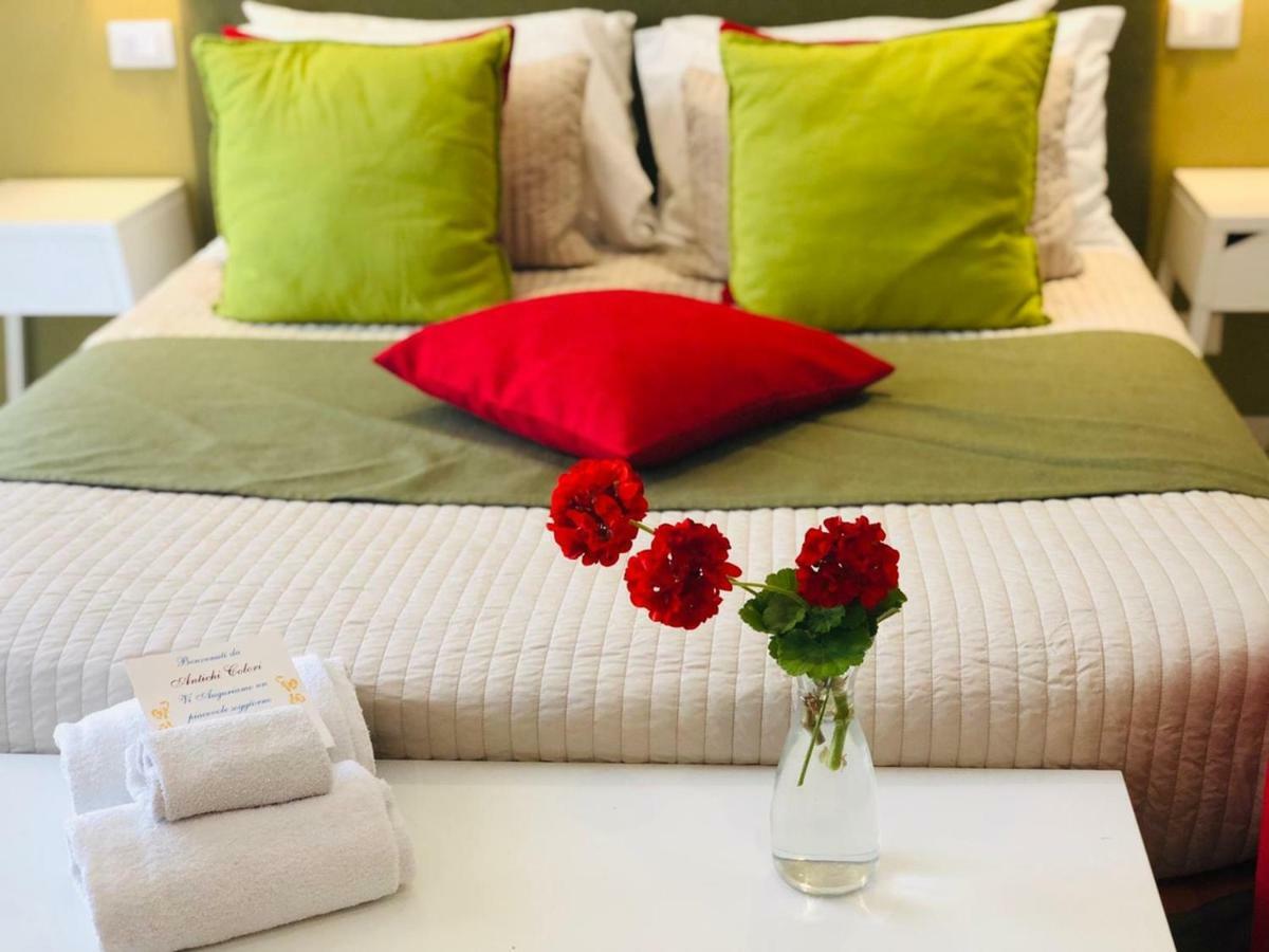 B&B Antichi Colori Cinisi Eksteriør bilde
