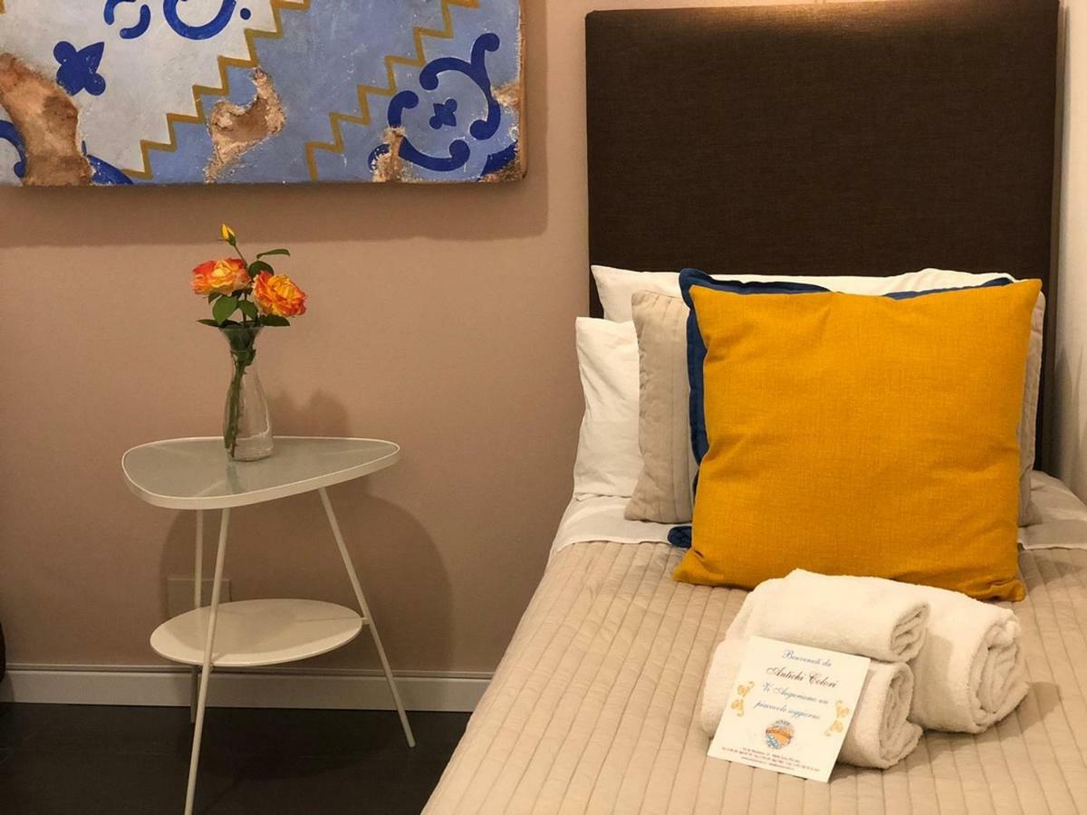 B&B Antichi Colori Cinisi Eksteriør bilde